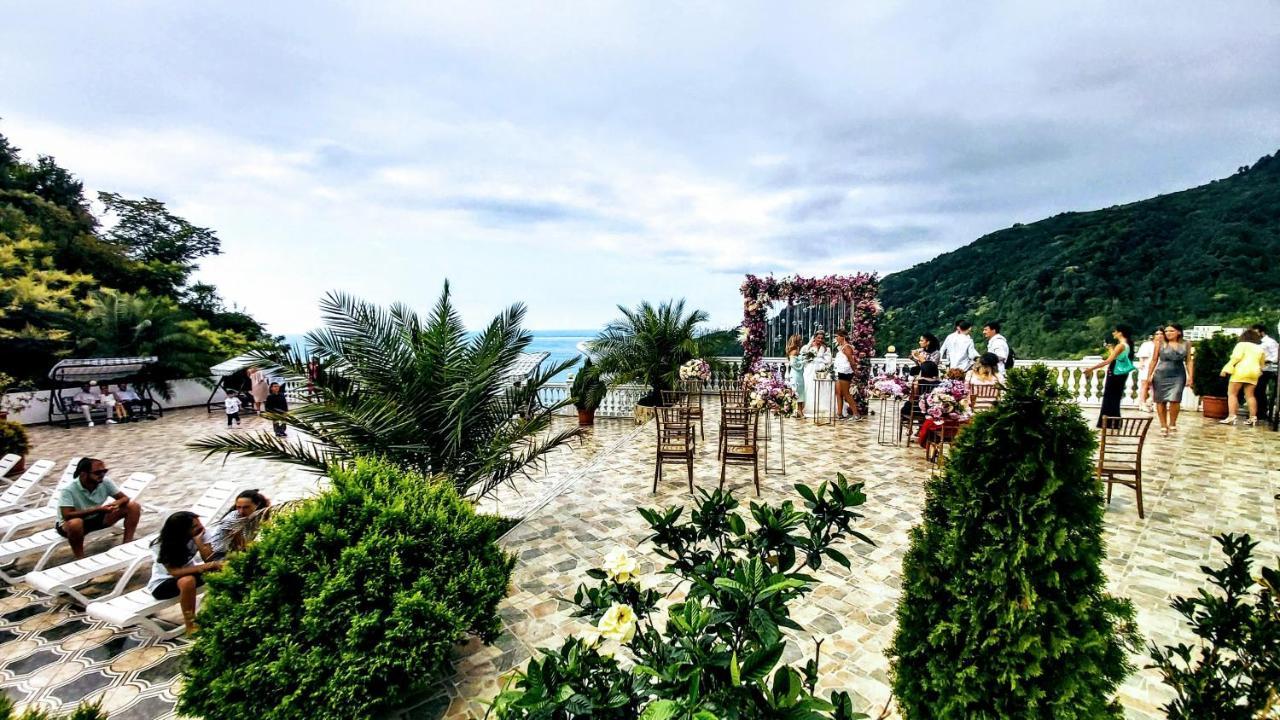 Zura Palace Hotel Kvariati