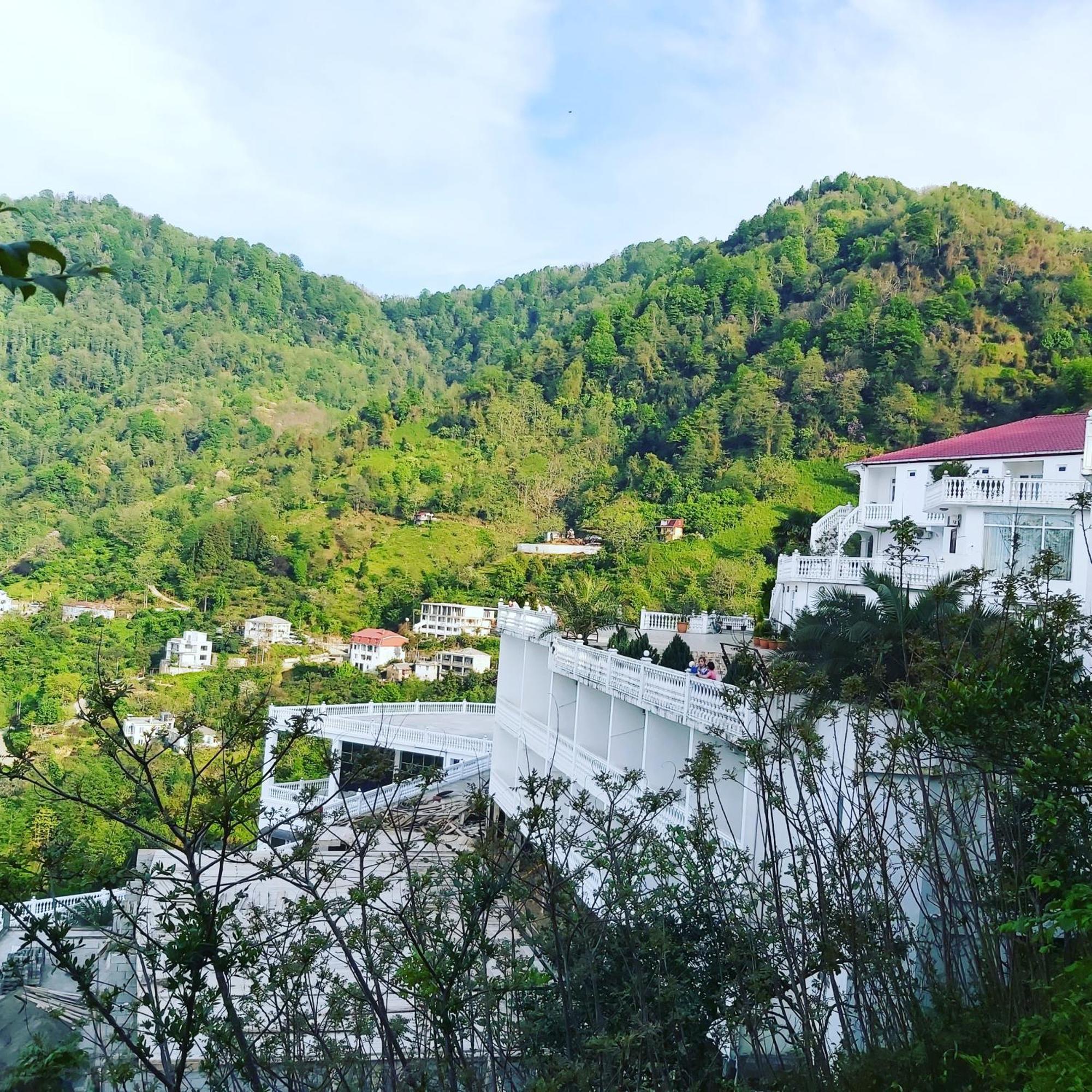 Zura Palace 4*