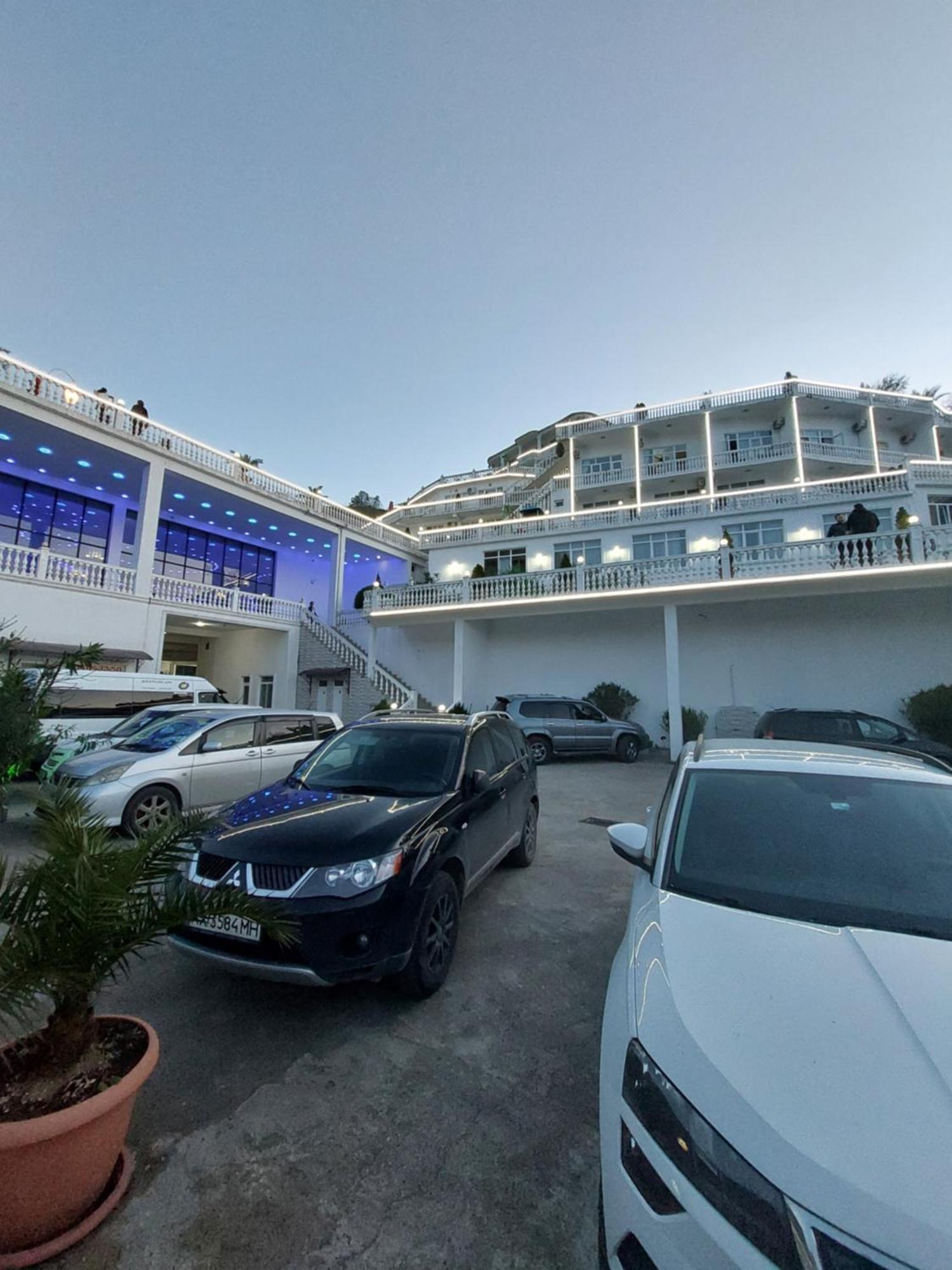 Hotel Zura Palace Kvariati