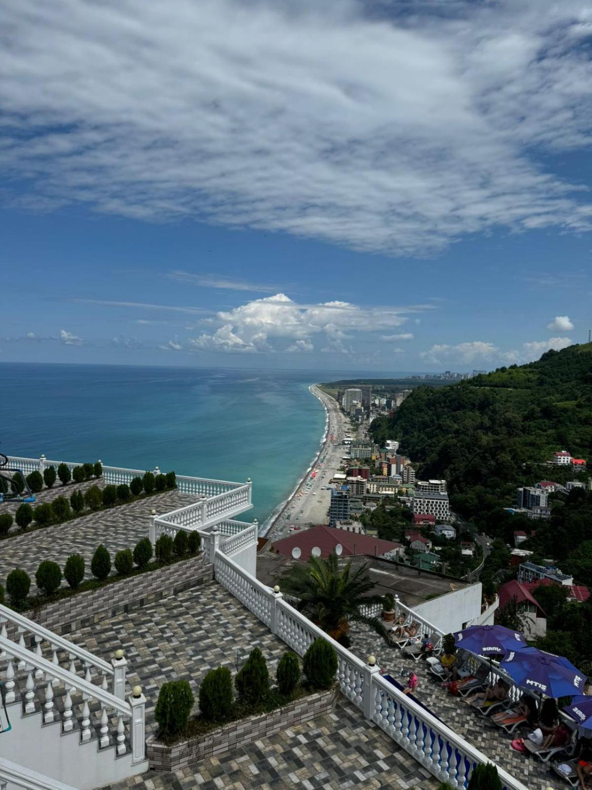 Zura Palace Hotel Kvariati