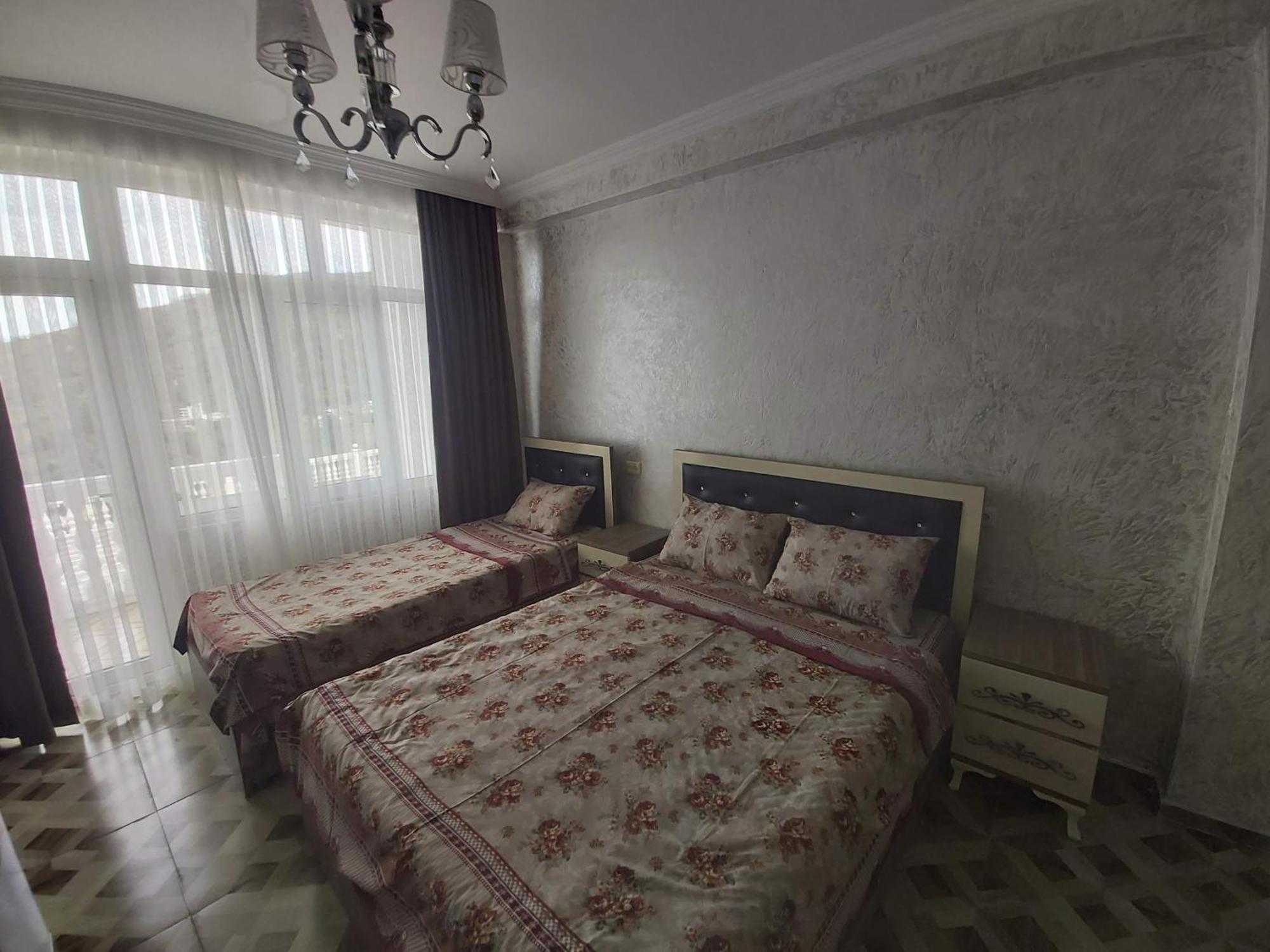 Zura Palace 4*