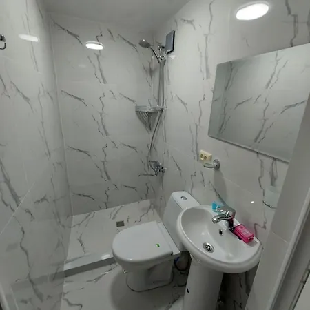 Zura Palace Kwariati Zimmer foto