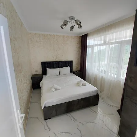 Zura Palace Kwariati Zimmer foto