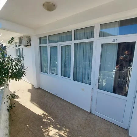 Zura Palace Kwariati Zimmer foto