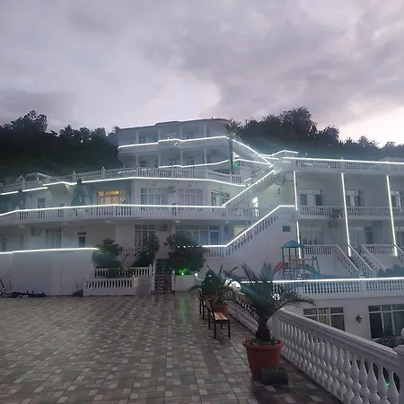 Zura Palace Kwariati Exterior foto