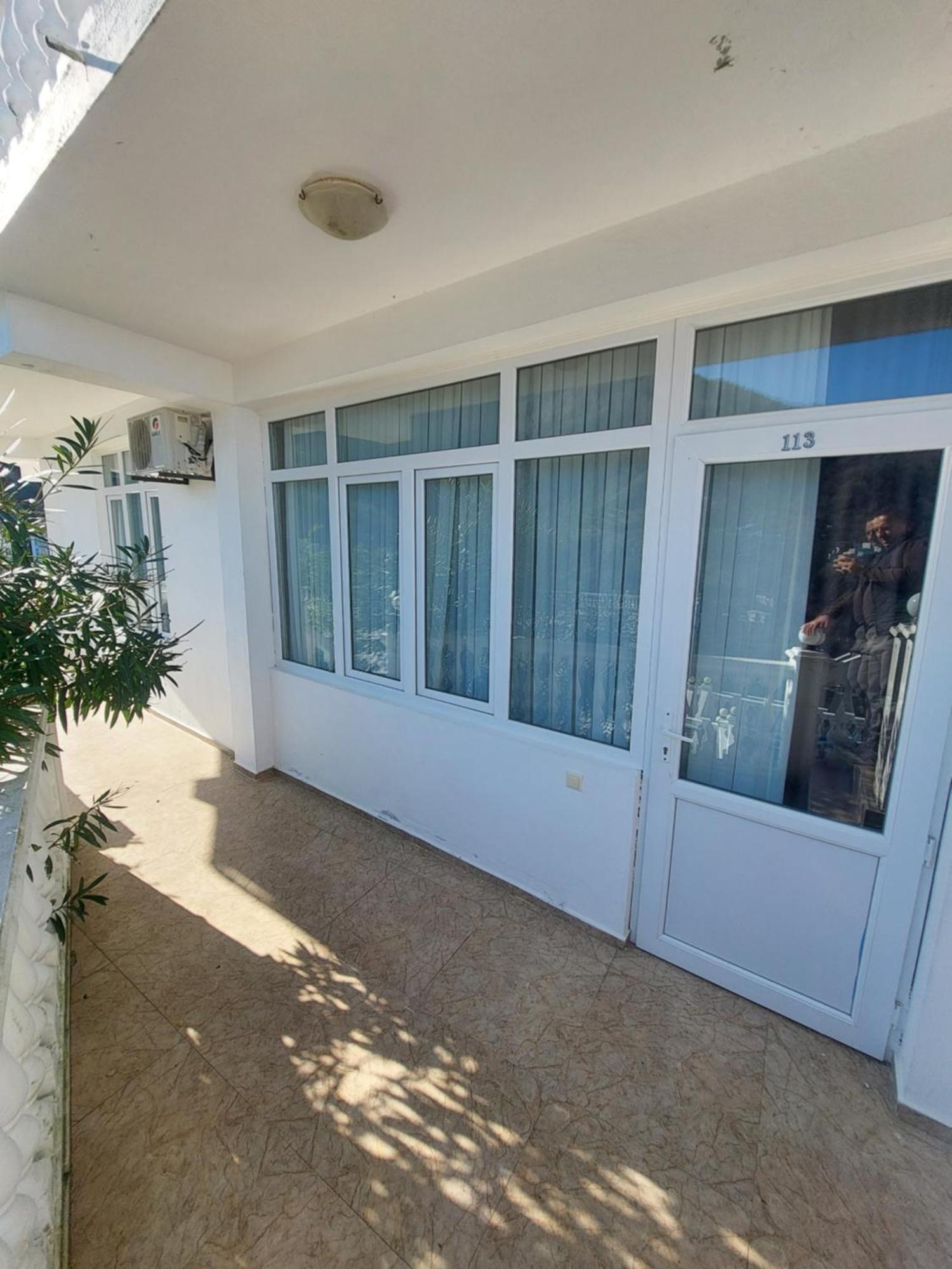 Zura Palace Kvariati