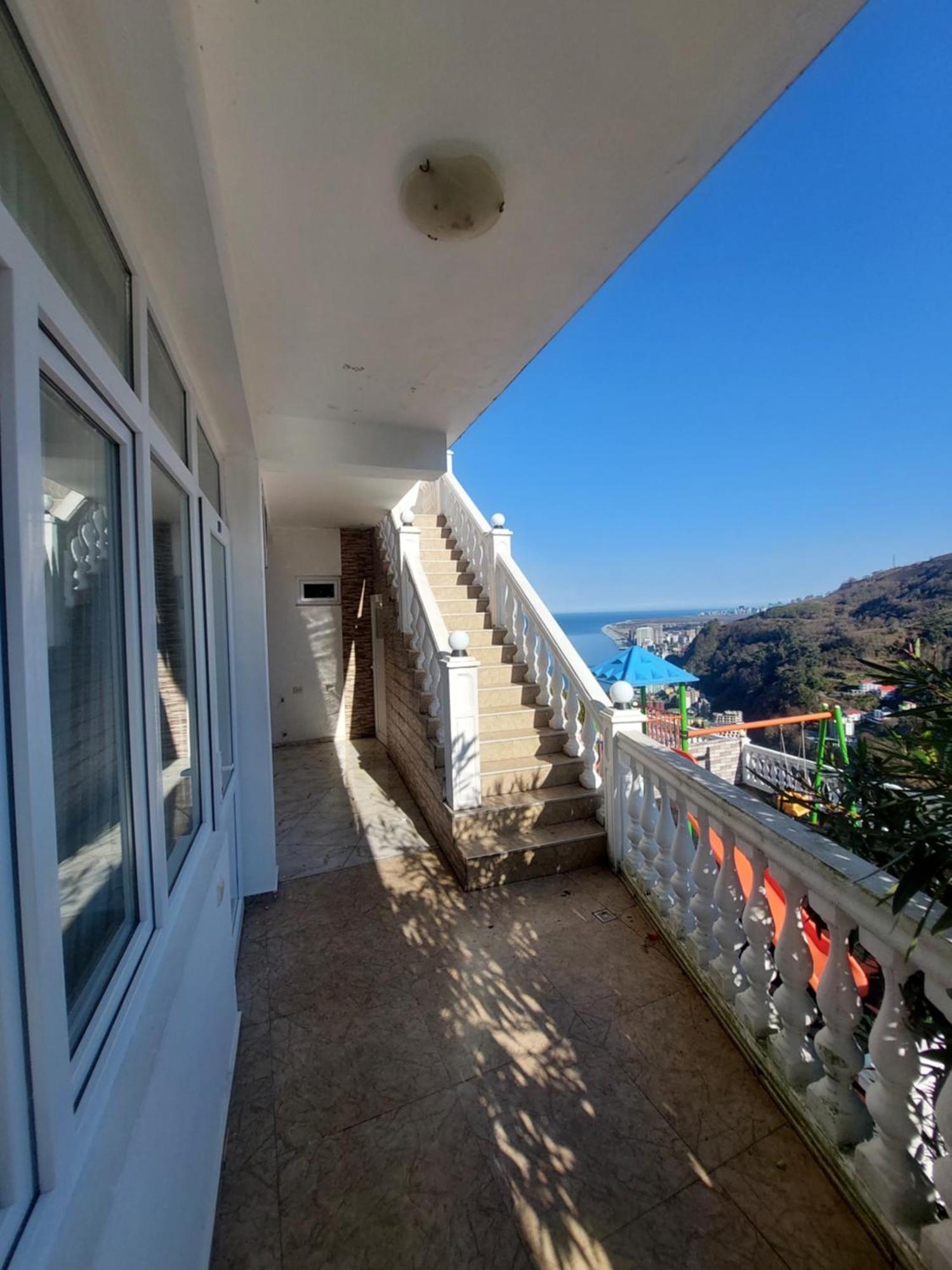 Zura Palace Kvariati
