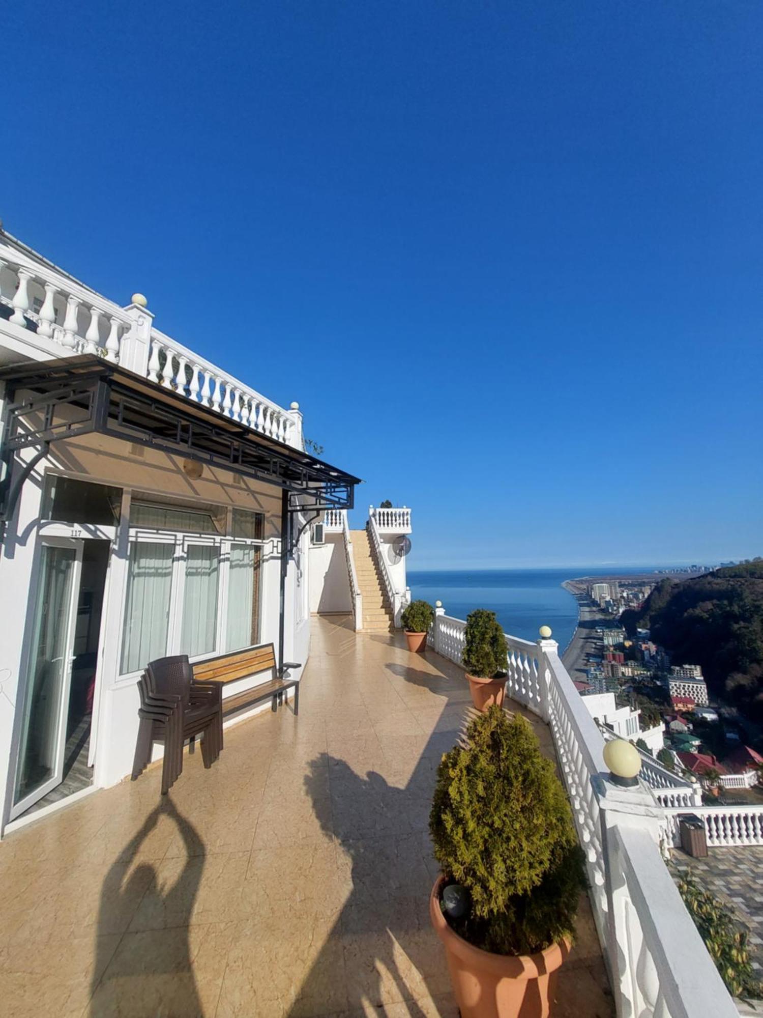 Zura Palace Hotel Kvariati