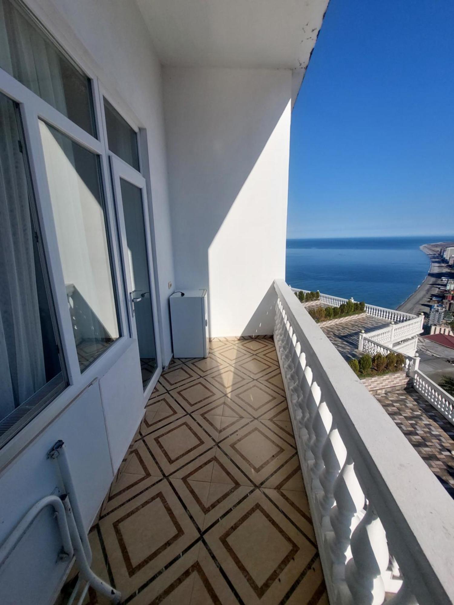 Zura Palace Hotel